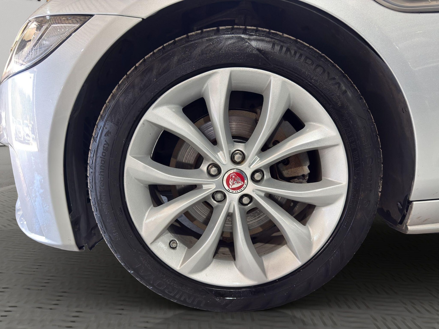 Used Jaguar XF 2018 for sale - 77754181: Photo 37