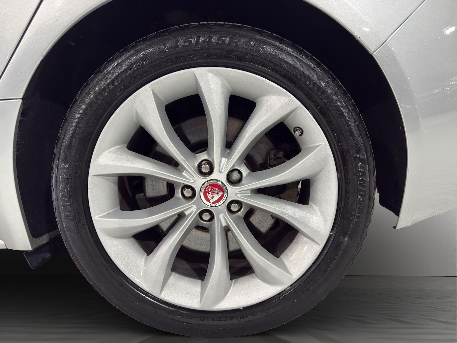 Used Jaguar XF 2018 for sale - 77754181: Photo 39