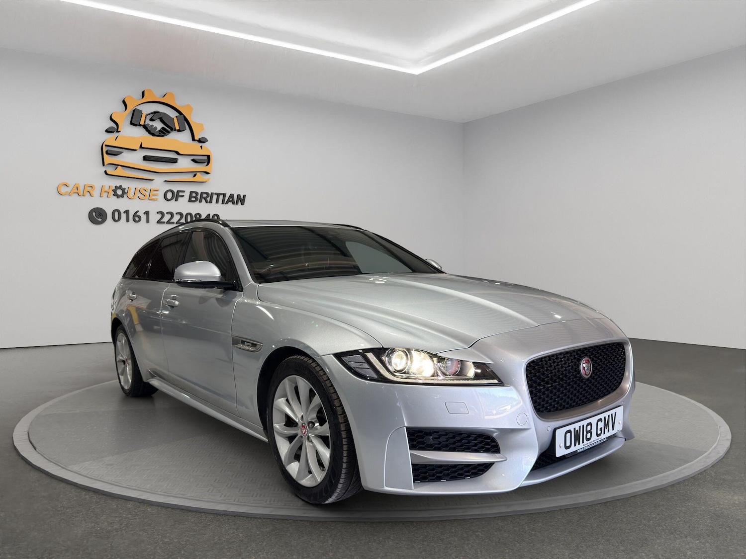 Used Jaguar XF 2018 for sale - 77754181: Photo 4