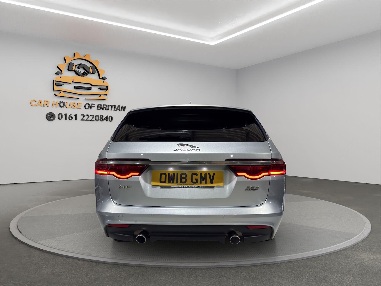 Used Jaguar XF 2018 for sale - 77754181: Photo 6