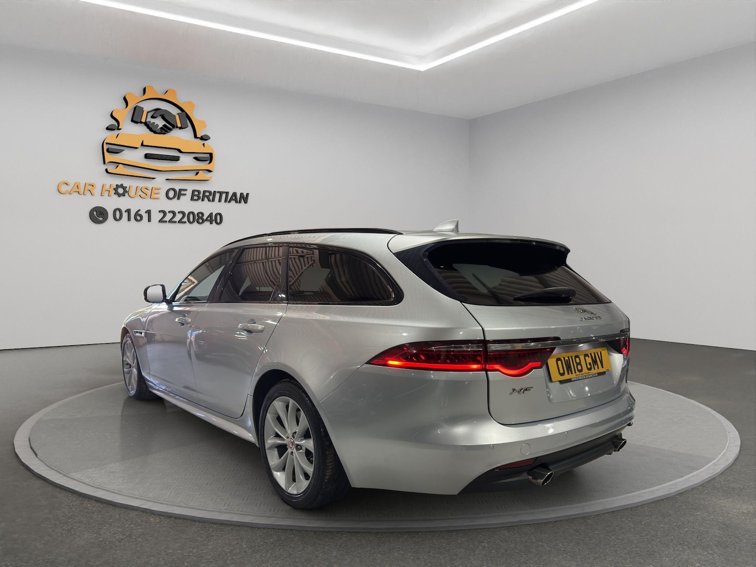 Used Jaguar XF 2018 for sale - 77754181: Photo 7