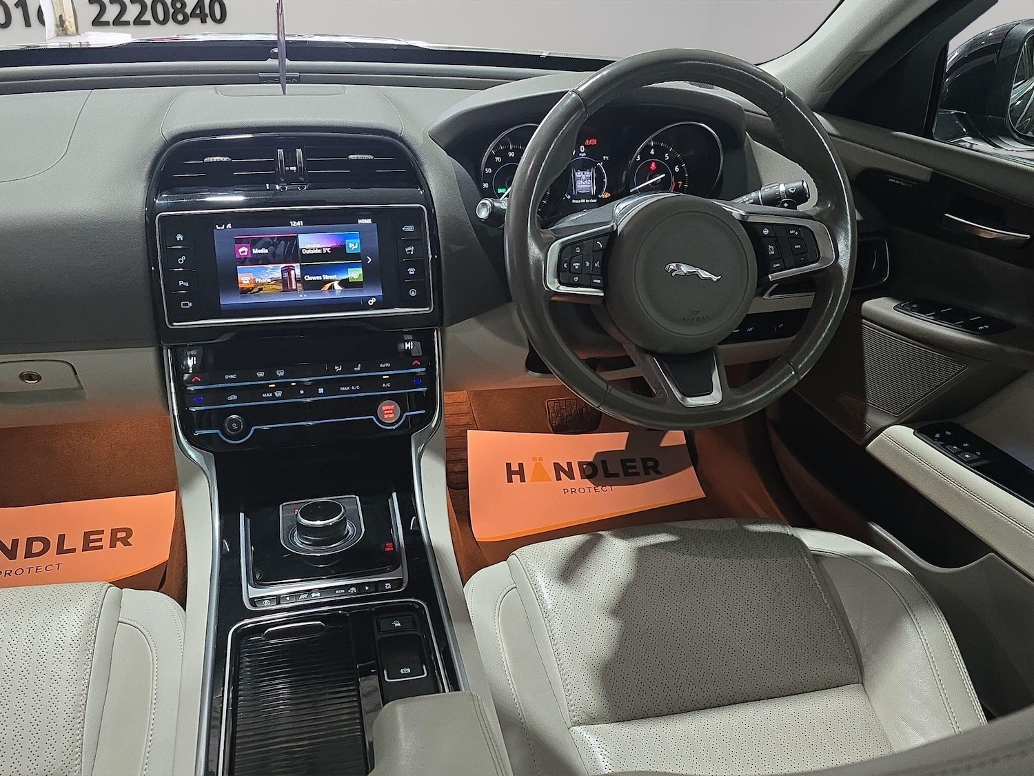 Used Jaguar XE 2017 for sale - 76953057: Photo 18