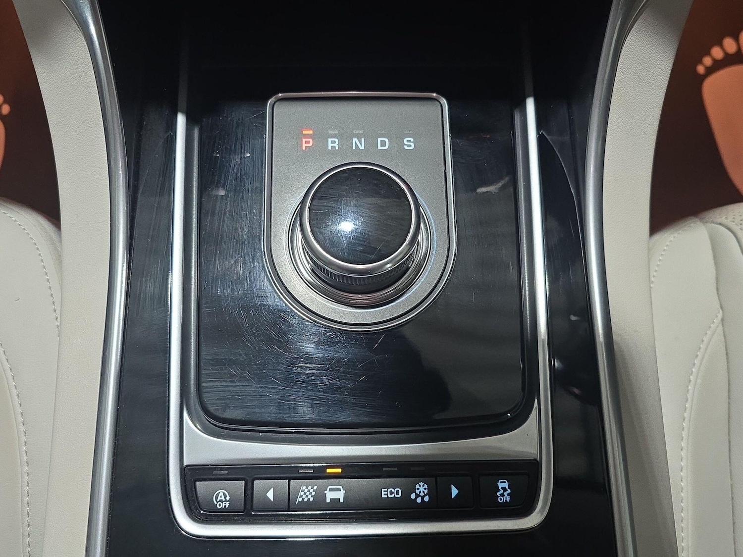 Used Jaguar XE 2017 for sale - 76953057: Photo 22