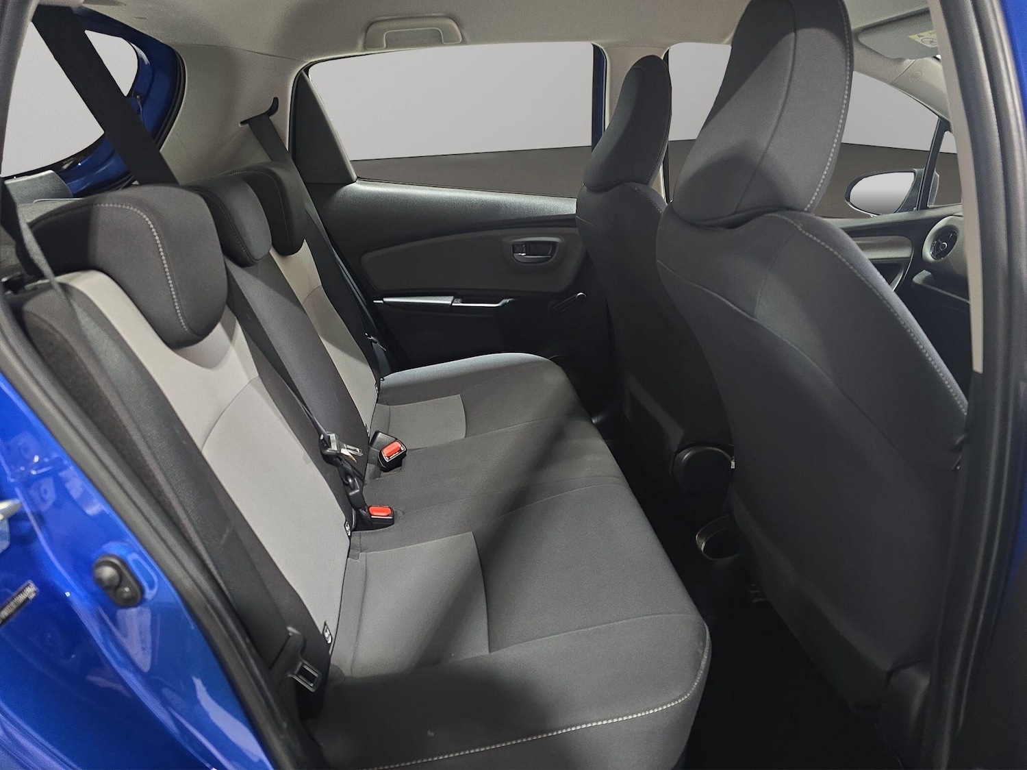 Used Toyota Yaris 2018 for sale - 76152436: Photo 19