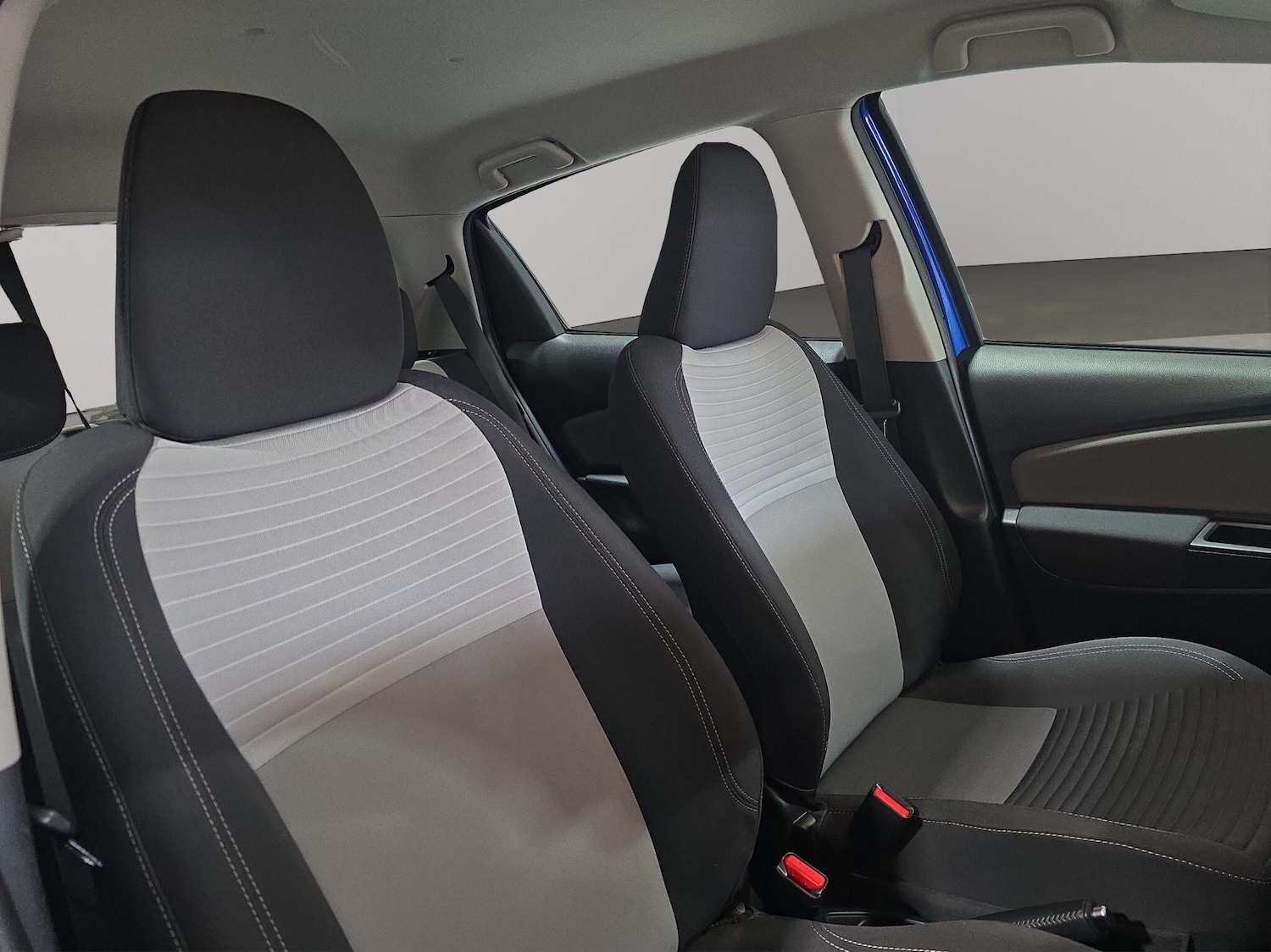 Used Toyota Yaris 2018 for sale - 76152436: Photo 20