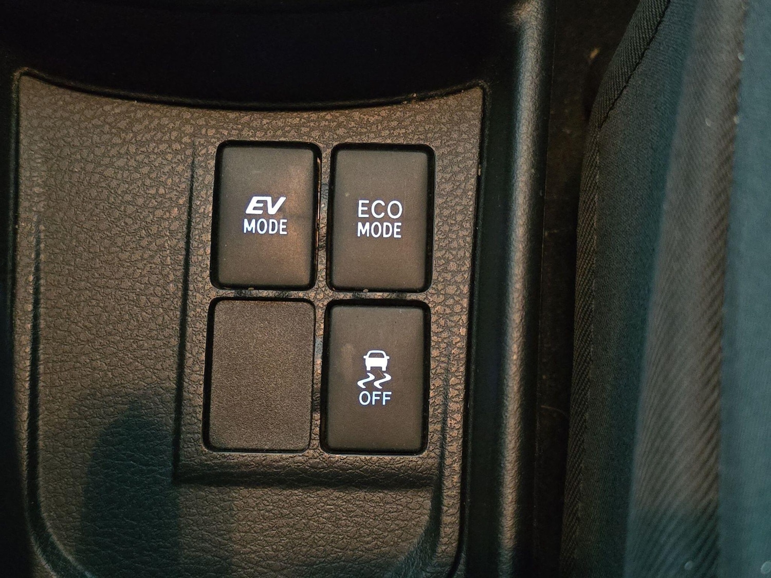 Used Toyota Yaris 2018 for sale - 76152436: Photo 22