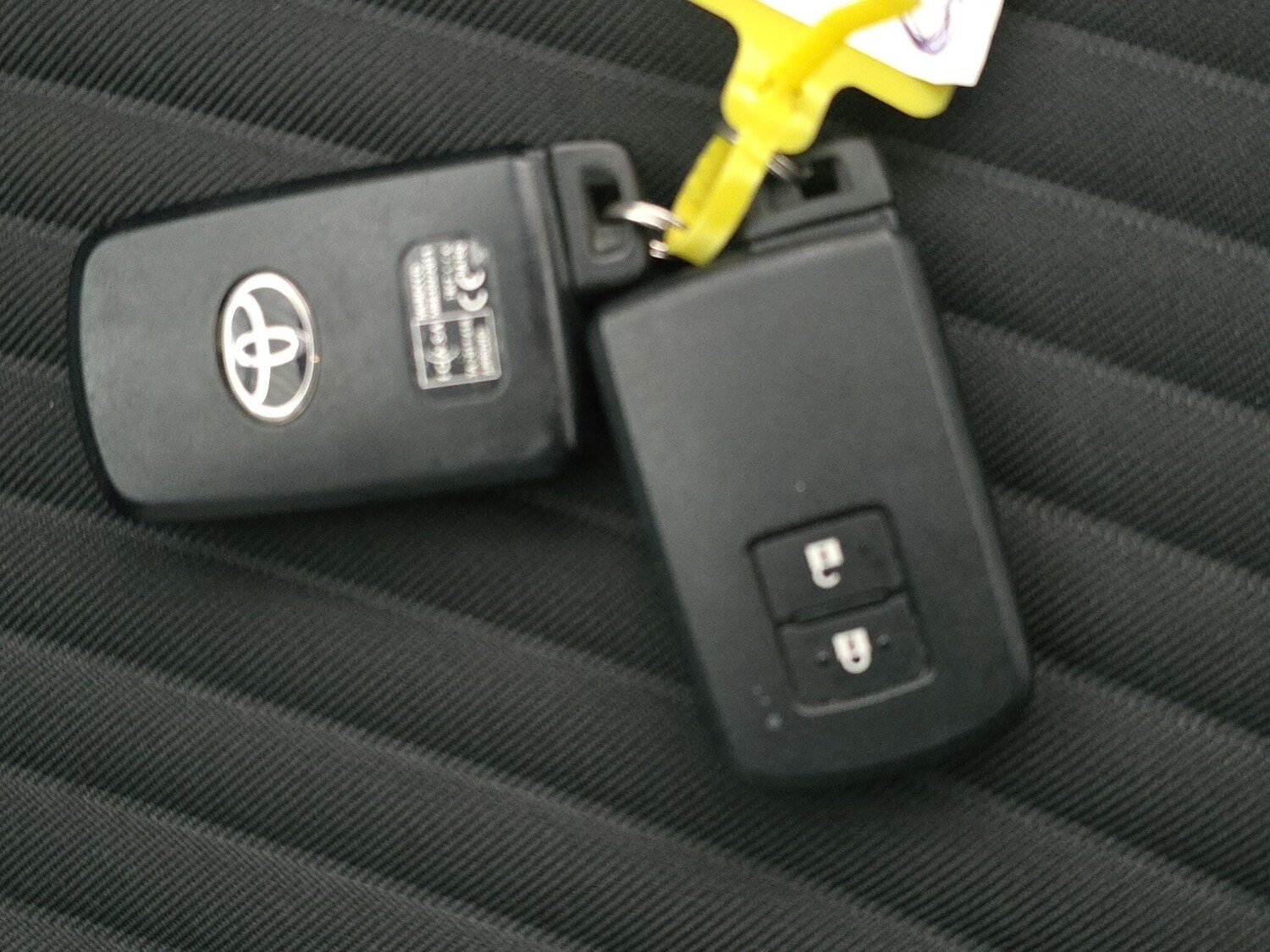 Used Toyota Yaris 2018 for sale - 76152436: Photo 31