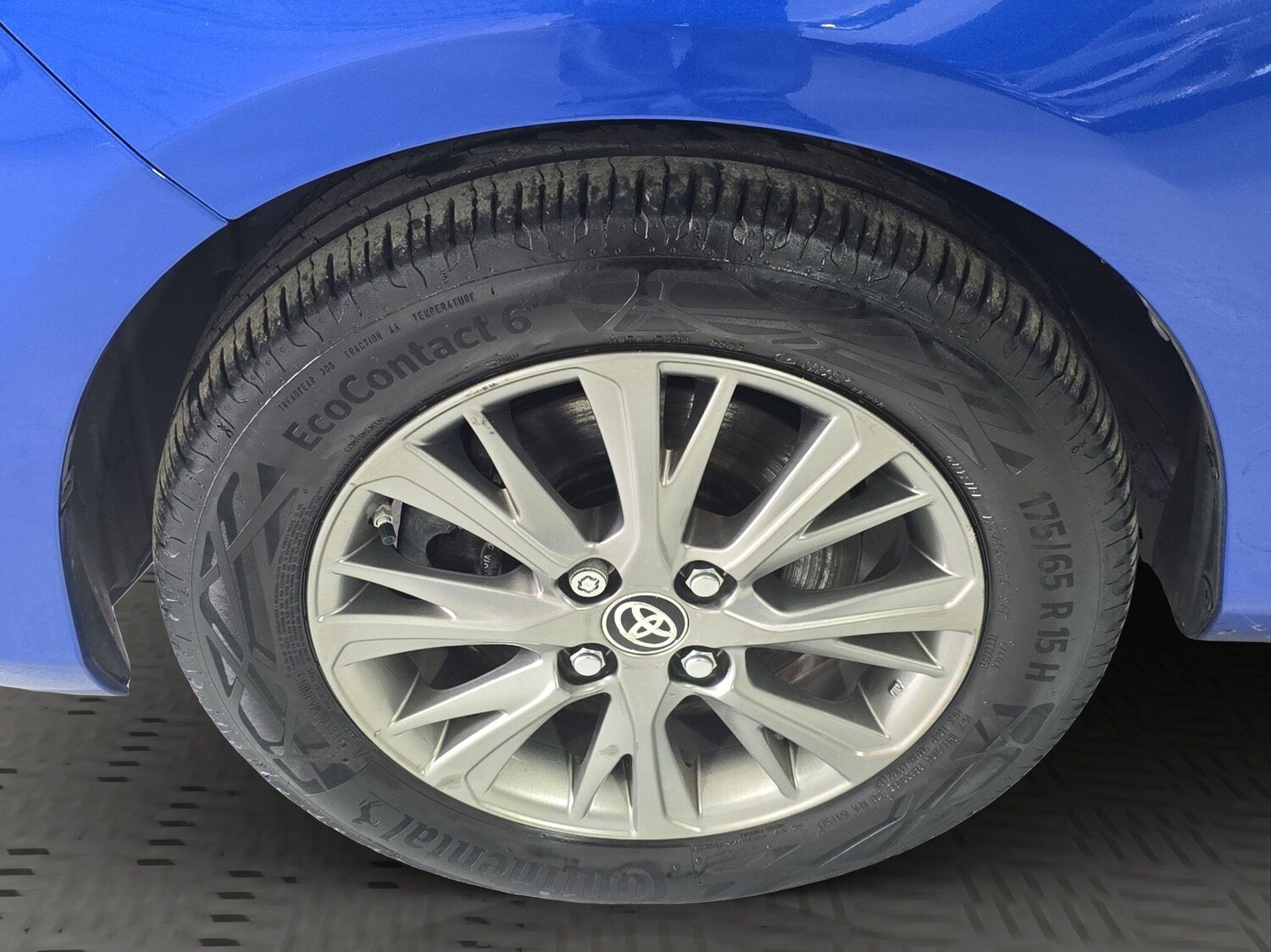 Used Toyota Yaris 2018 for sale - 76152436: Photo 34