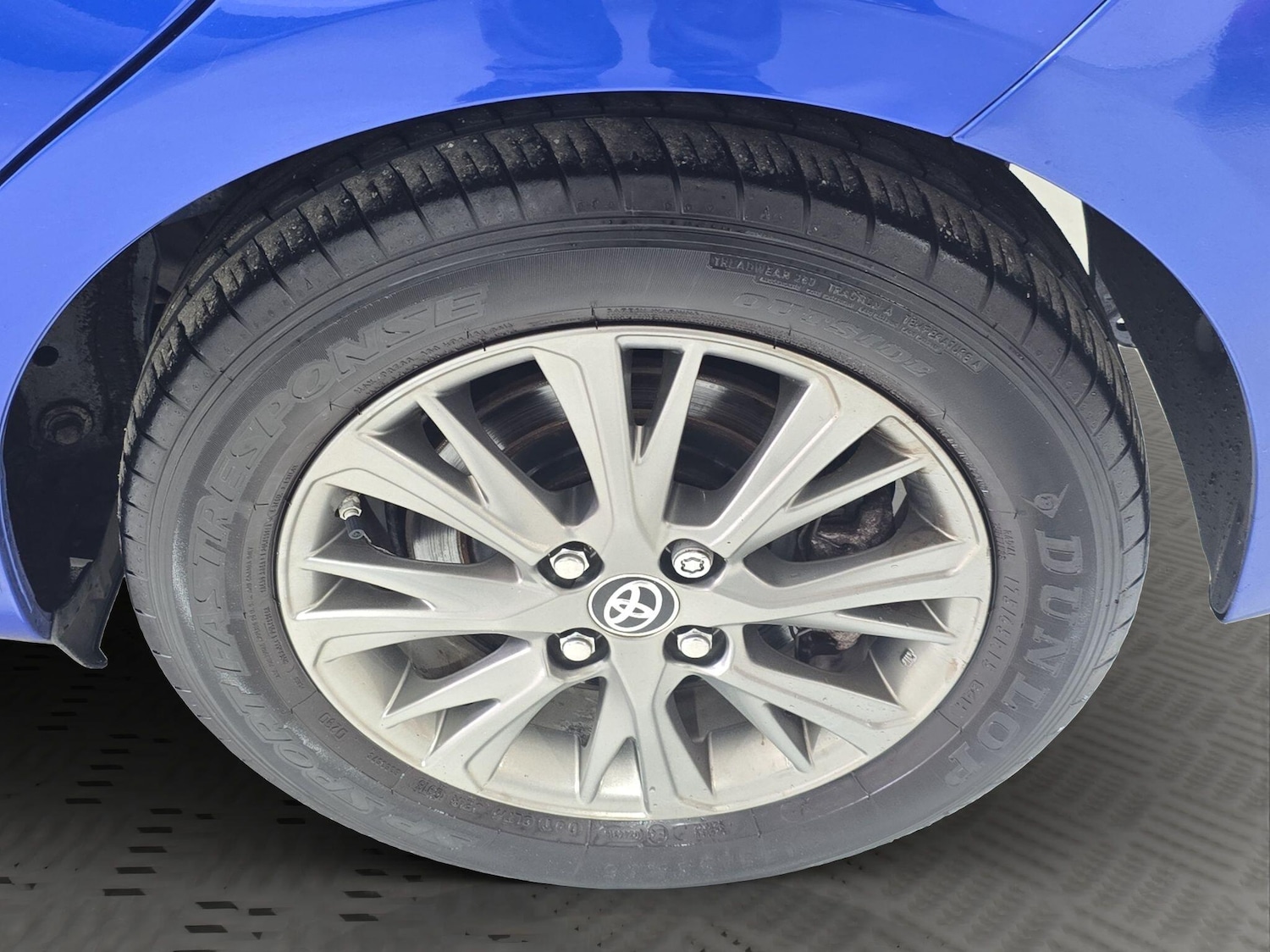 Used Toyota Yaris 2018 for sale - 76152436: Photo 35