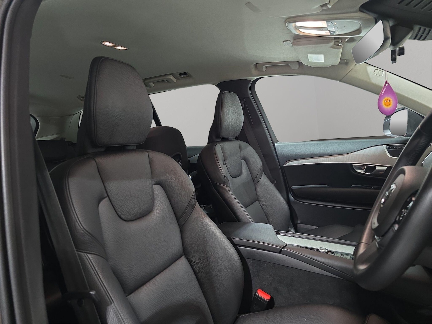 Used Volvo XC90 2023 for sale - 76408407: Photo 18