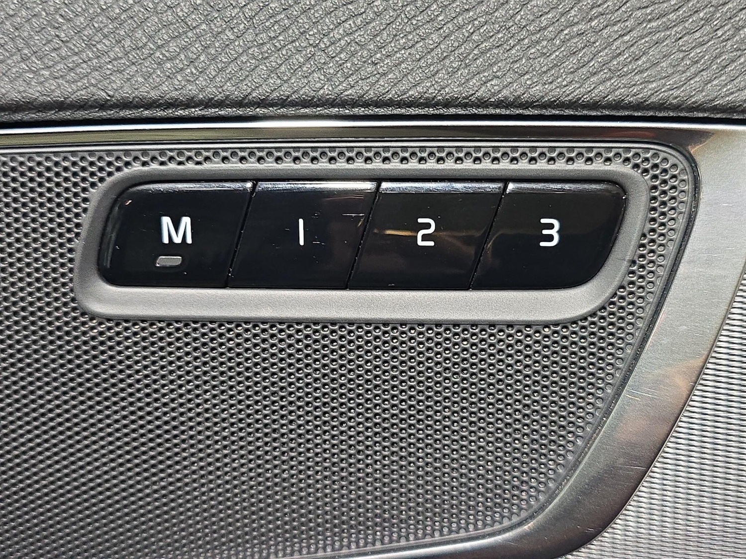 Used Volvo XC90 2023 for sale - 76408407: Photo 37