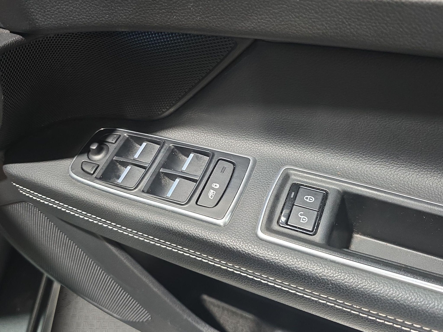 Used Jaguar XF 2019 for sale - 76993398: Photo 29