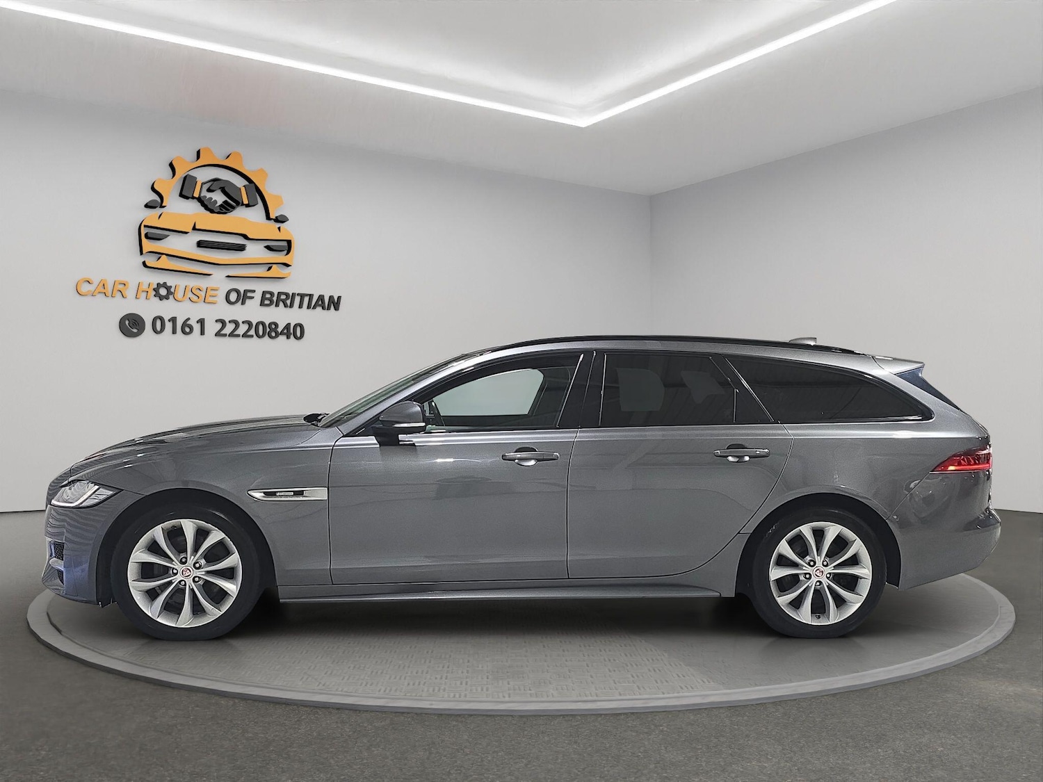 Used Jaguar XF 2019 for sale - 76993398: Photo 8
