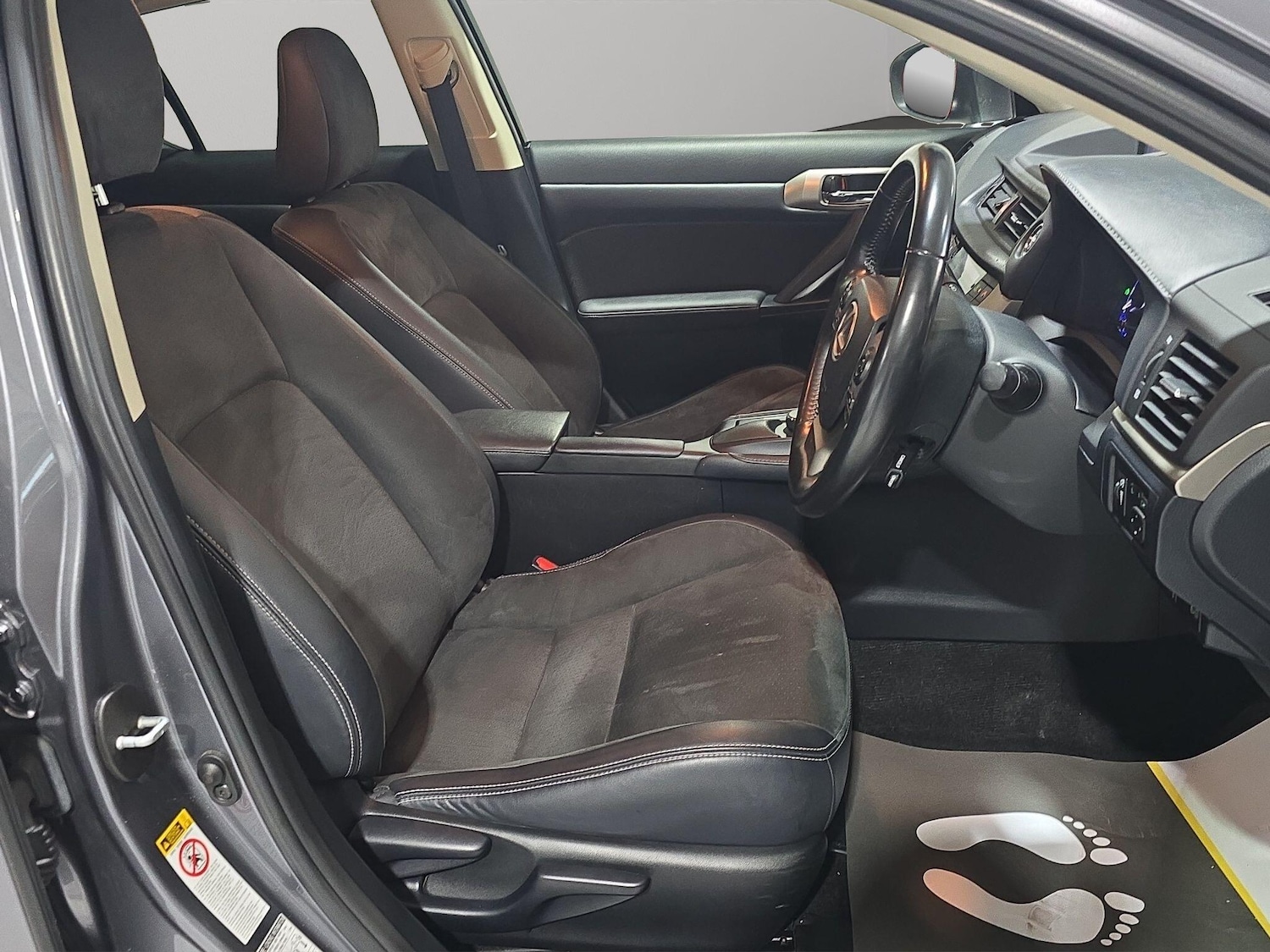 Used Lexus CT for sale - 76993393: Photo 11