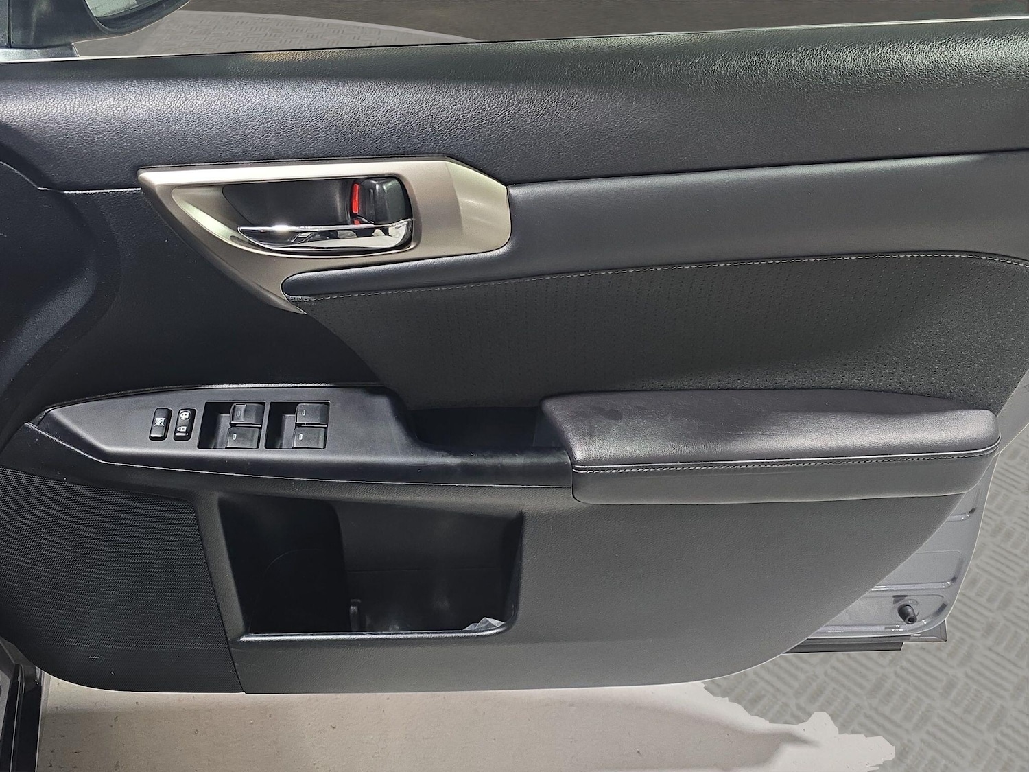 Used Lexus CT for sale - 76993393: Photo 24