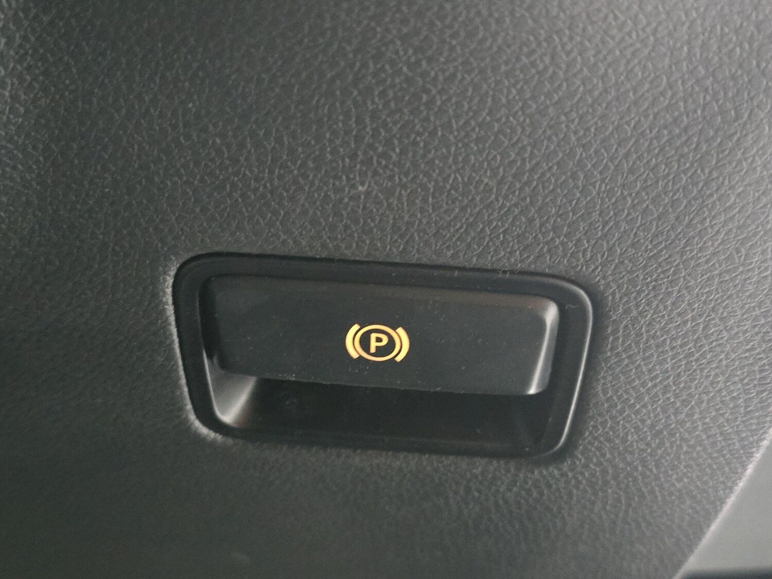 Used Mercedes-Benz B Class 2015 for sale - 76152169: Photo 25