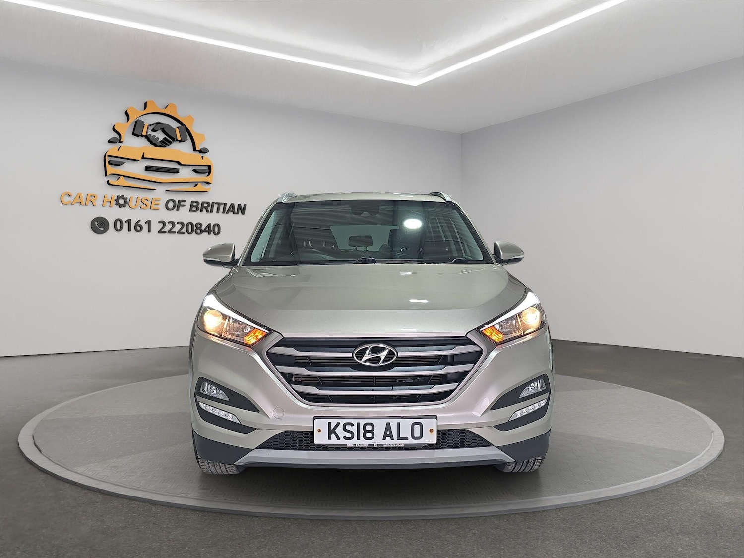 Used Hyundai TUCSON 2018 for sale - 76988007: Photo 2