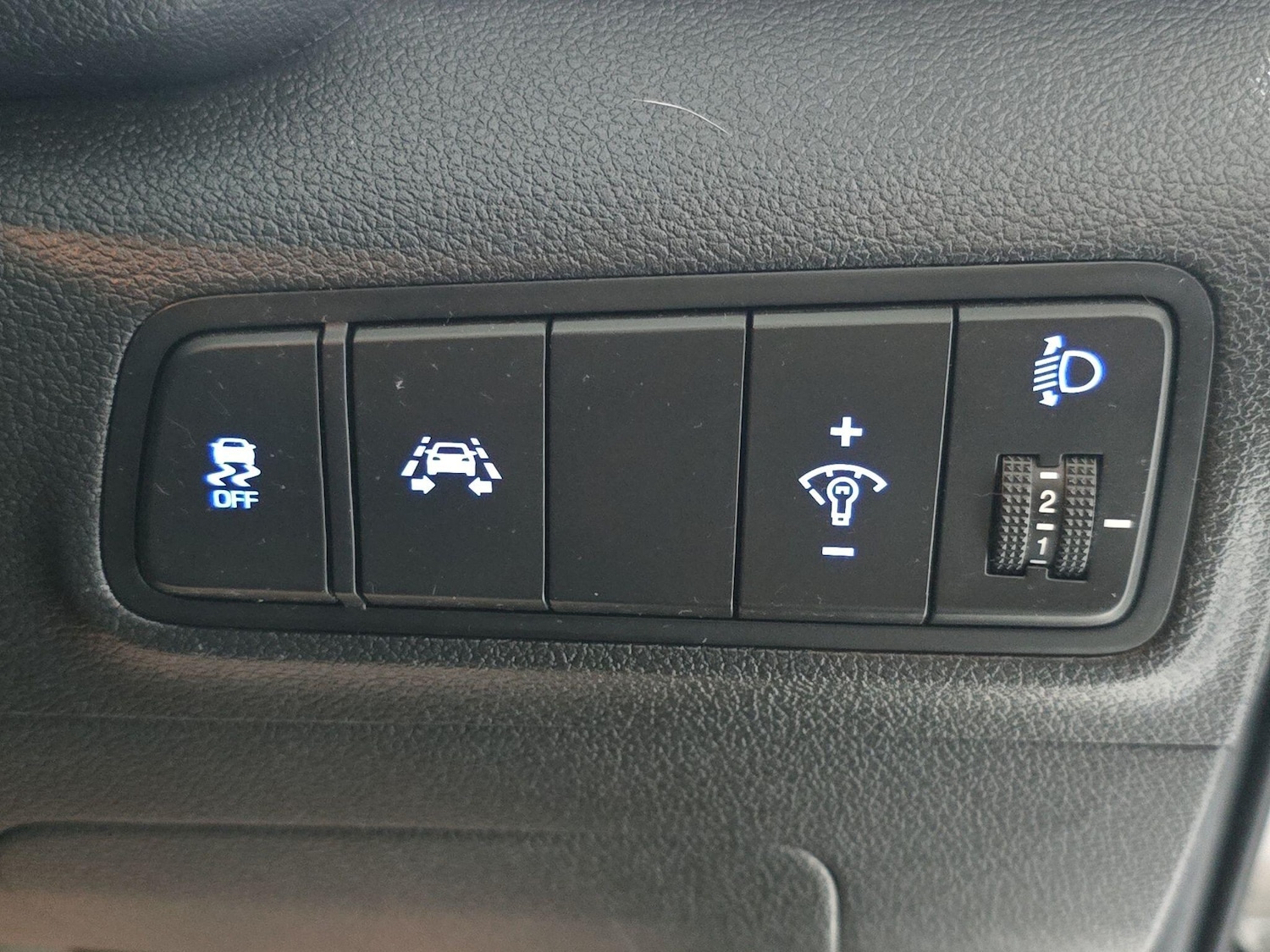 Used Hyundai TUCSON 2018 for sale - 76988007: Photo 27