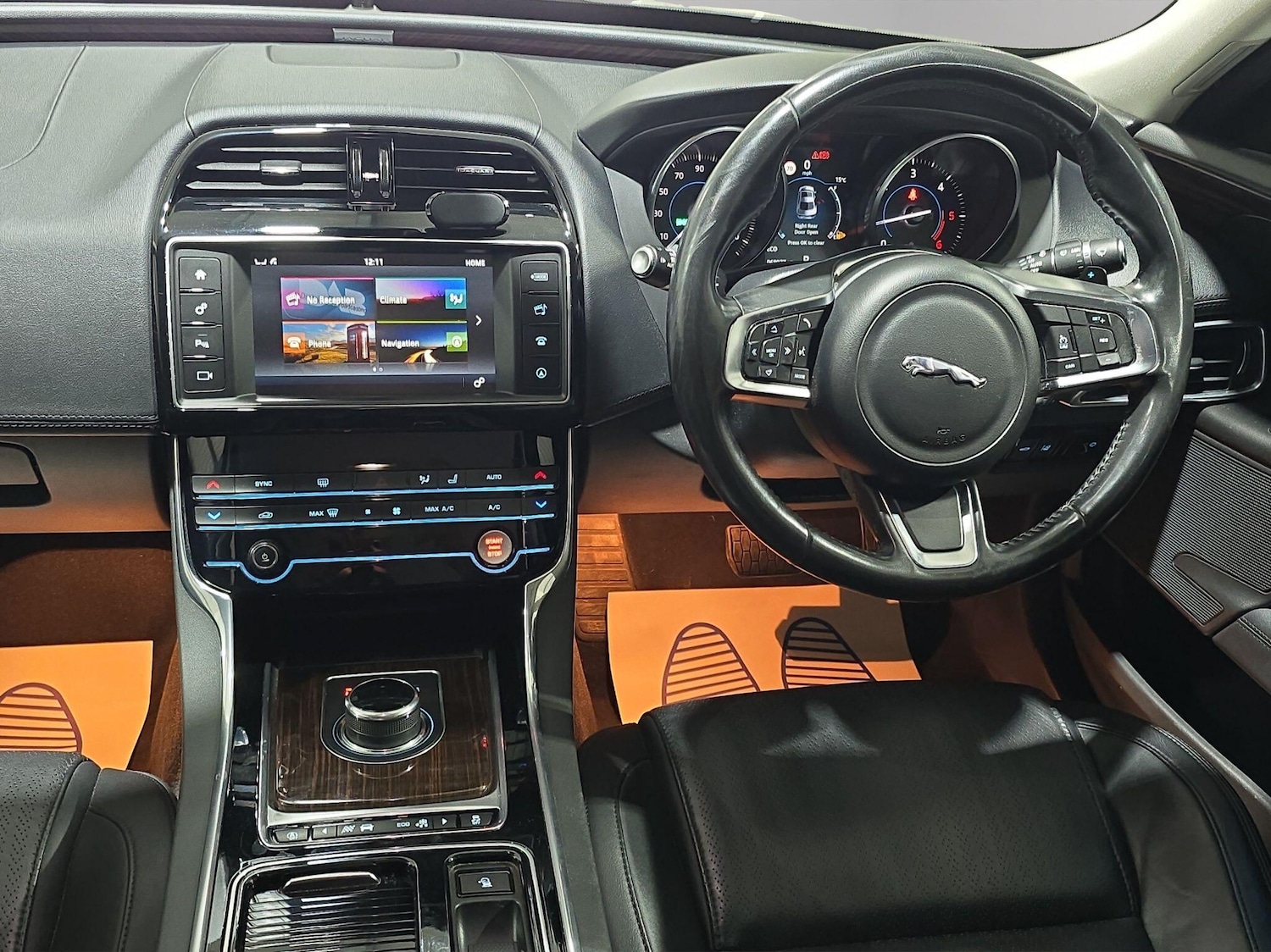 Used Jaguar XE for sale - 76537684: Photo 18