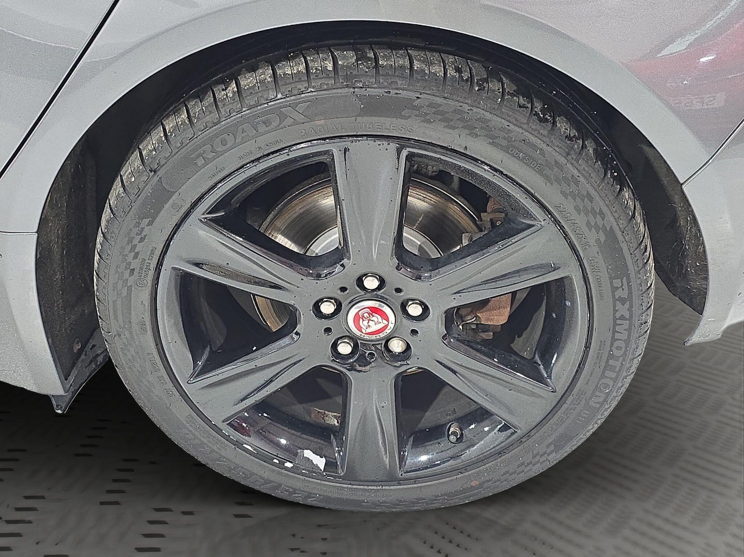 Used Jaguar XE for sale - 76537684: Photo 34