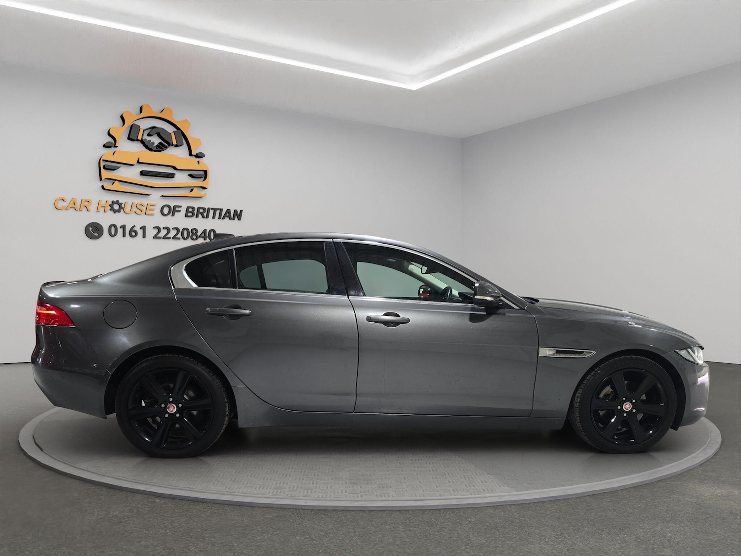Used Jaguar XE for sale - 76537684: Photo 9