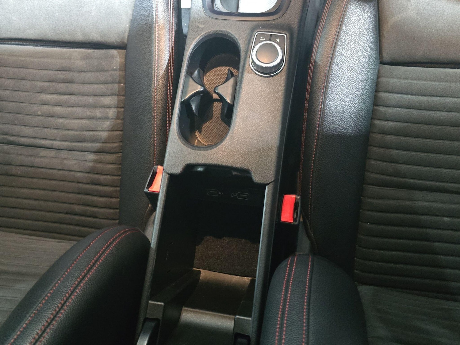 Used Mercedes-Benz B Class 2016 for sale - 76521878: Photo 31