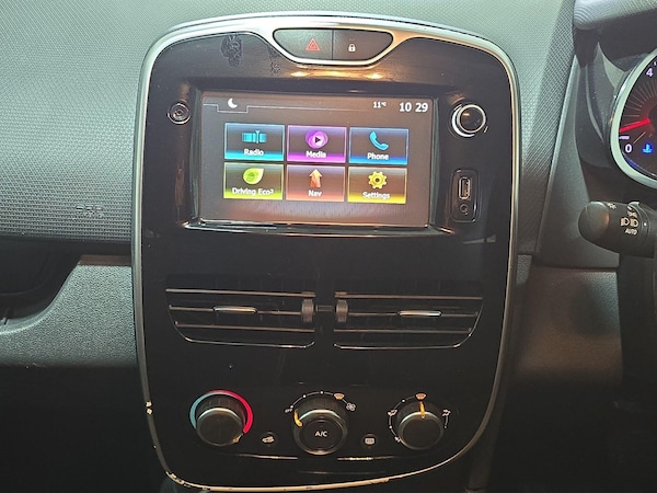 Used Renault Clio 2016 for sale - 76151974: Photo 14