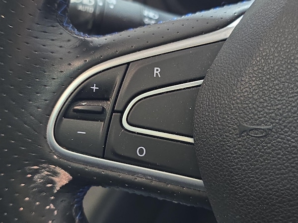 Used Renault Megane 2019 for sale - 74095408: Photo 18