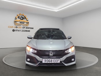 Used Honda Civic 2018 for sale - 77174456: Photo