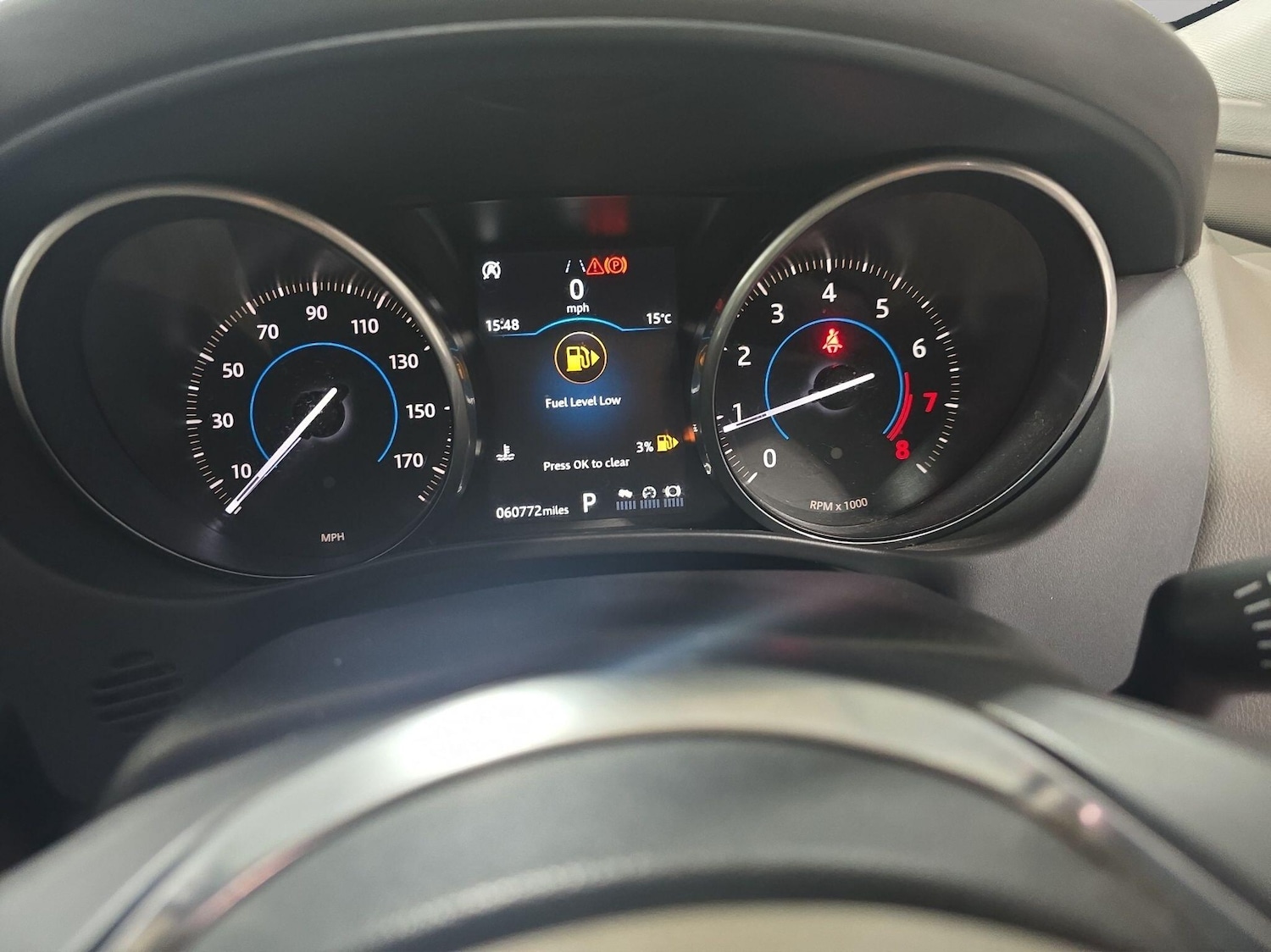 Used Jaguar XE 2017 for sale - 75857360: Photo 15