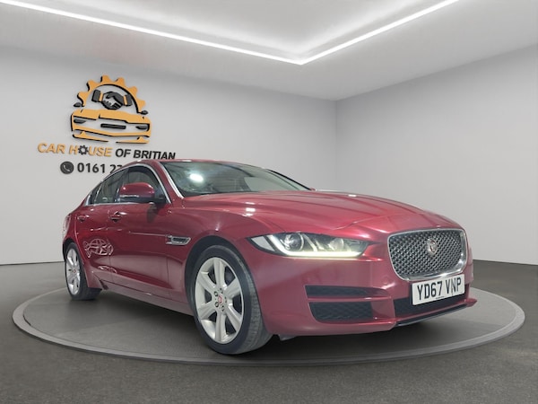 Used Jaguar XE 2017 for sale - 75857360: Photo 3