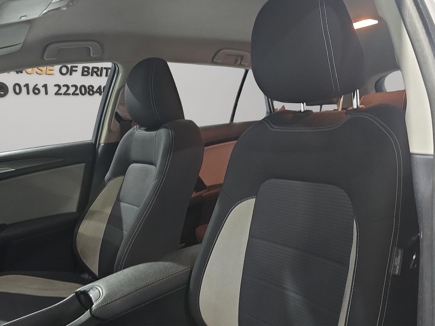 Used Toyota Avensis 2016 for sale - 77994088: Photo 32