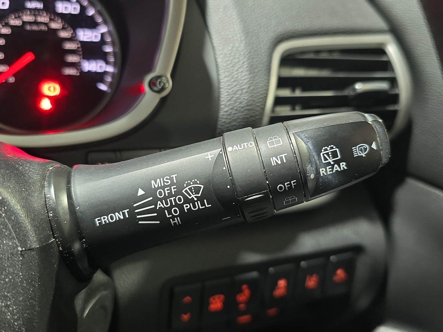 Used Mitsubishi Eclipse Cross 2018 for sale - 76990606: Photo 17