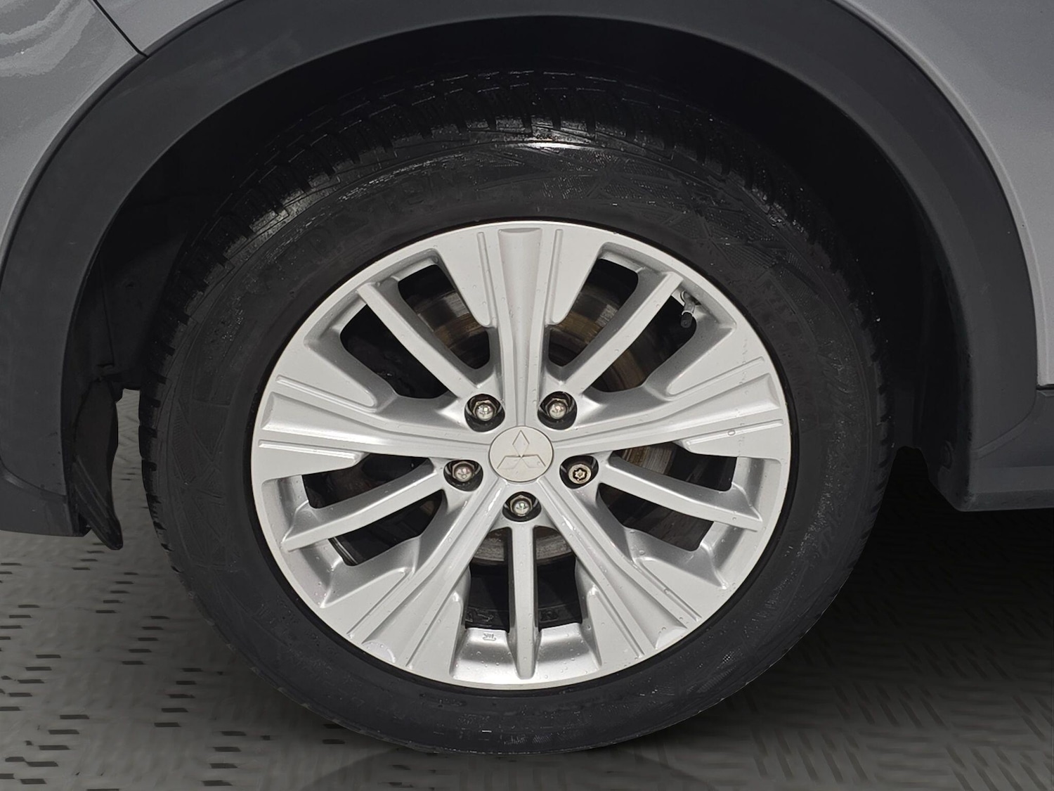 Used Mitsubishi Eclipse Cross 2018 for sale - 76990606: Photo 28