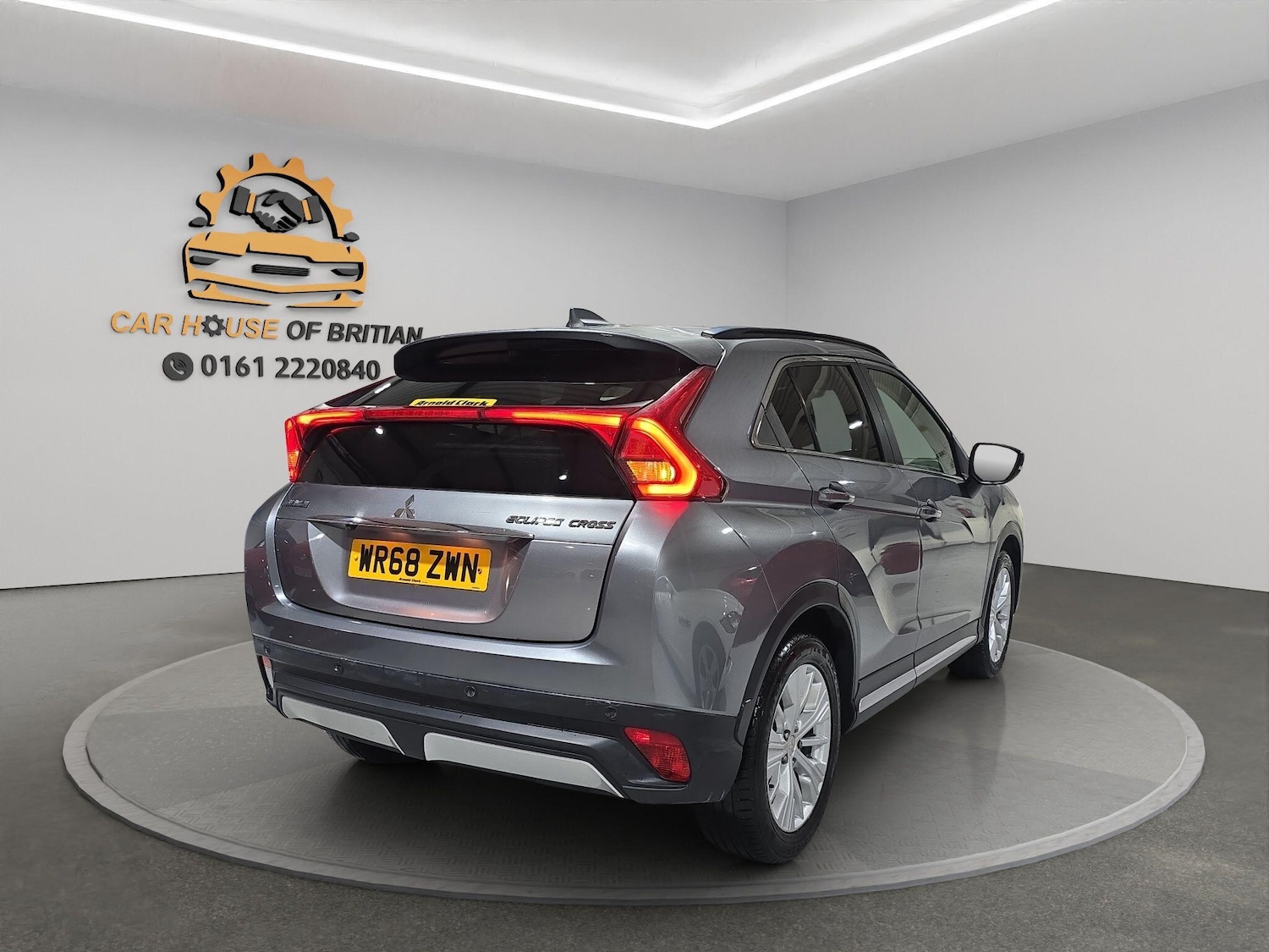 Used Mitsubishi Eclipse Cross 2018 for sale - 76990606: Photo 8