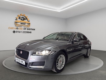 Used Jaguar XF 2017 for sale - 79012811: Photo