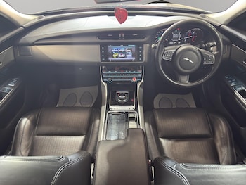 Used Jaguar XF 2017 for sale - 79012811: Photo