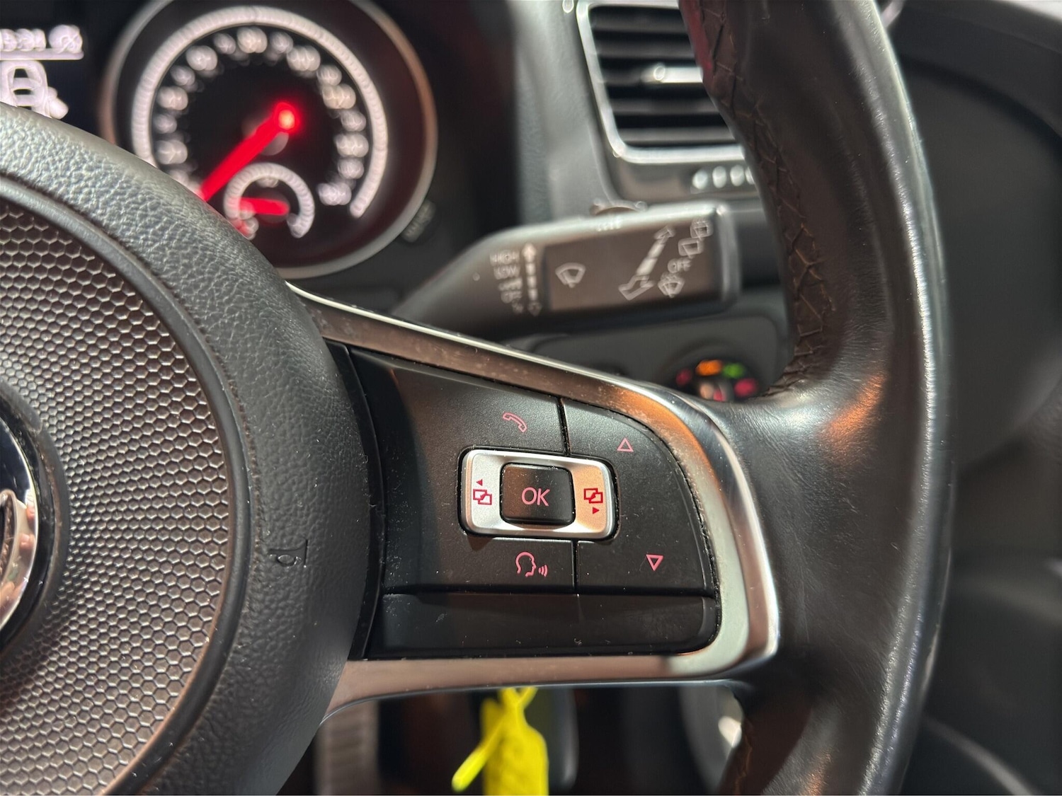 Used Volkswagen Scirocco 2016 for sale - 78058941: Photo 24