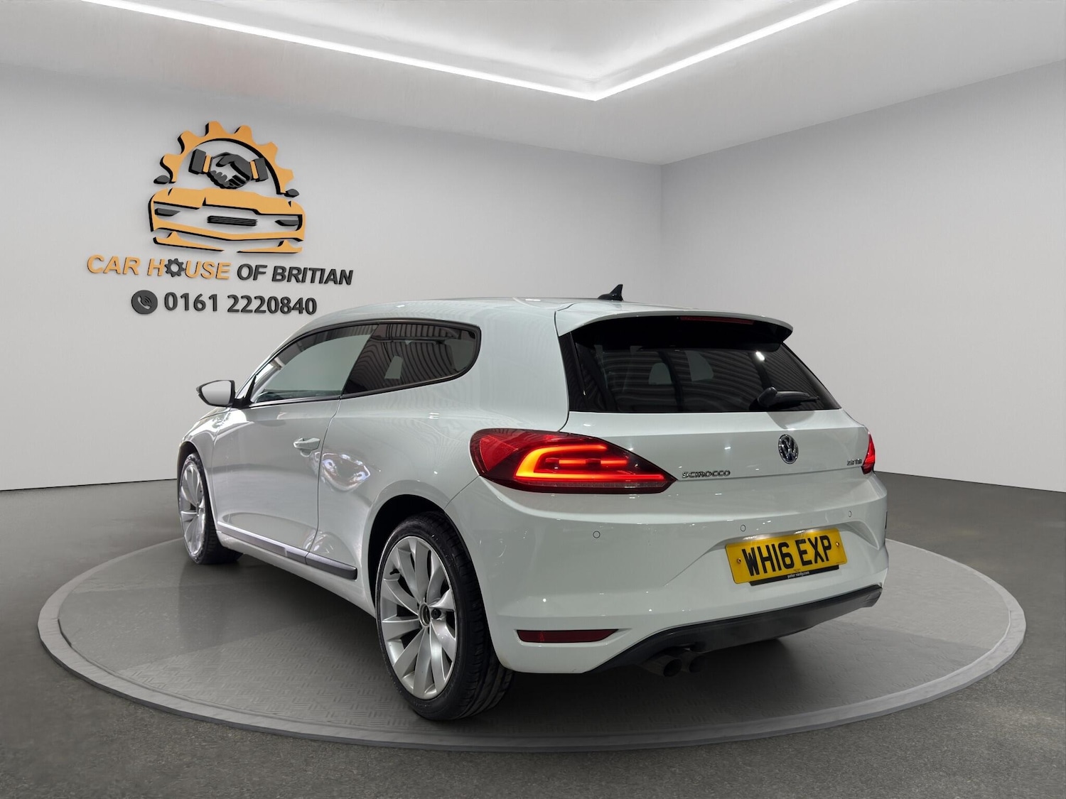 Used Volkswagen Scirocco 2016 for sale - 78058941: Photo 8