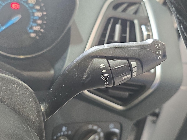 Used Ford C-Max 2012 for sale - 74653300: Photo 23
