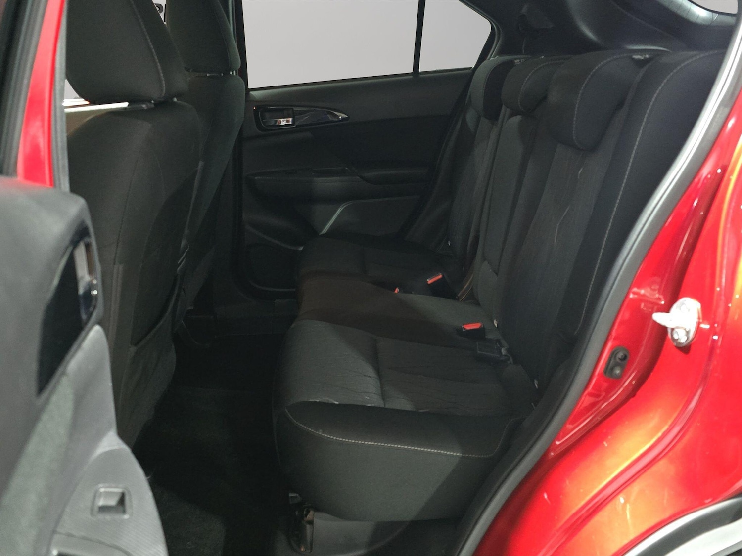 Used Mitsubishi Eclipse Cross 2018 for sale - 76990976: Photo 16