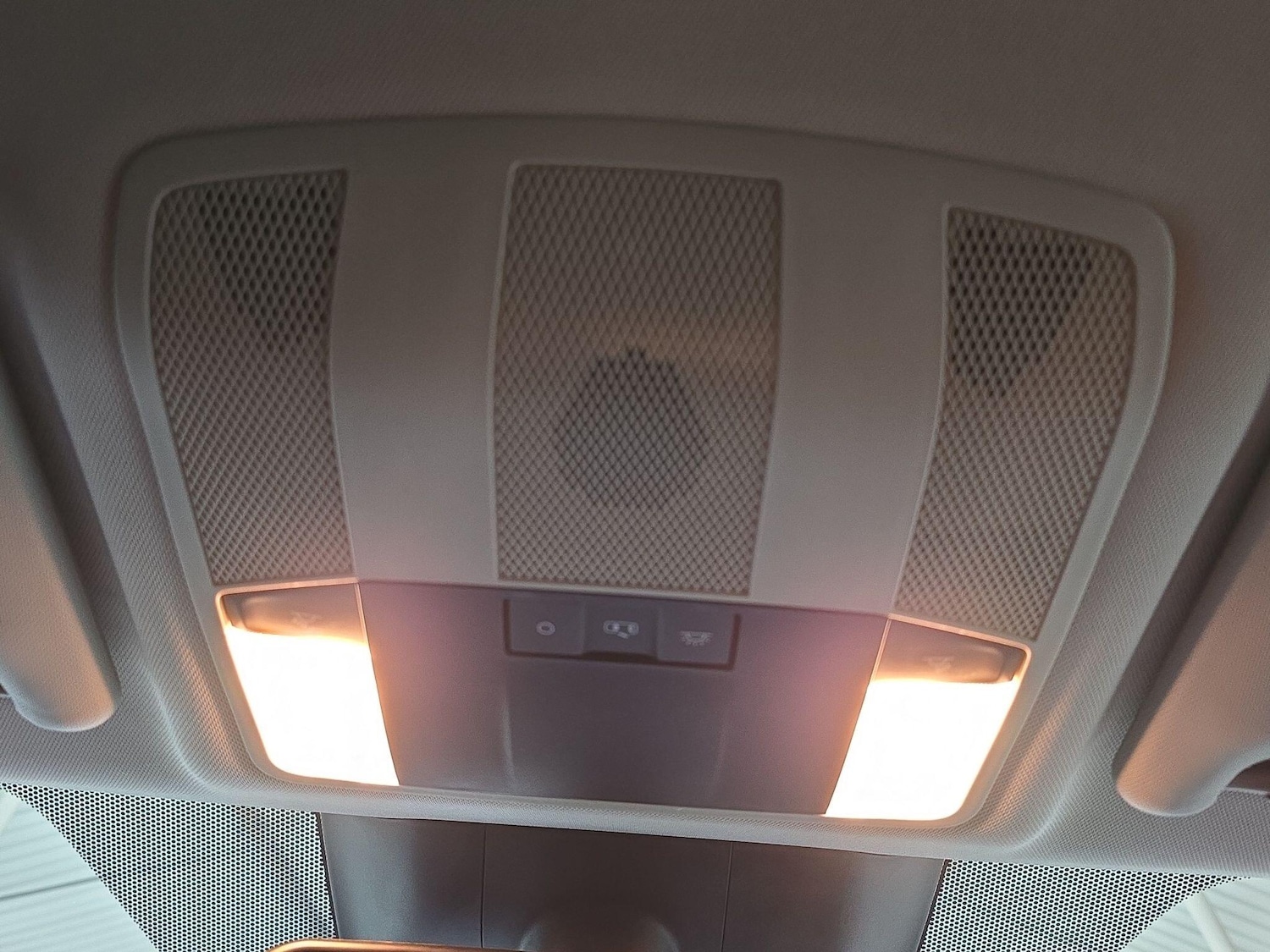 Used Mitsubishi Eclipse Cross 2018 for sale - 76990976: Photo 30