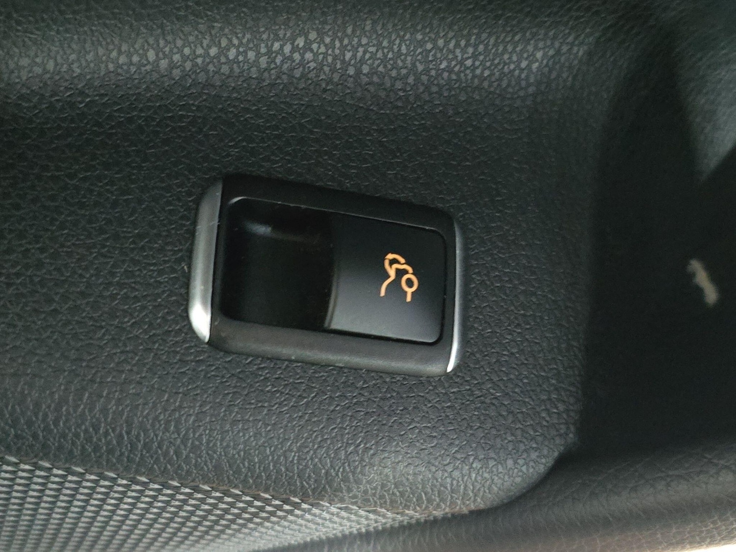 Used Mercedes-Benz CLA 2015 for sale - 77671400: Photo 26