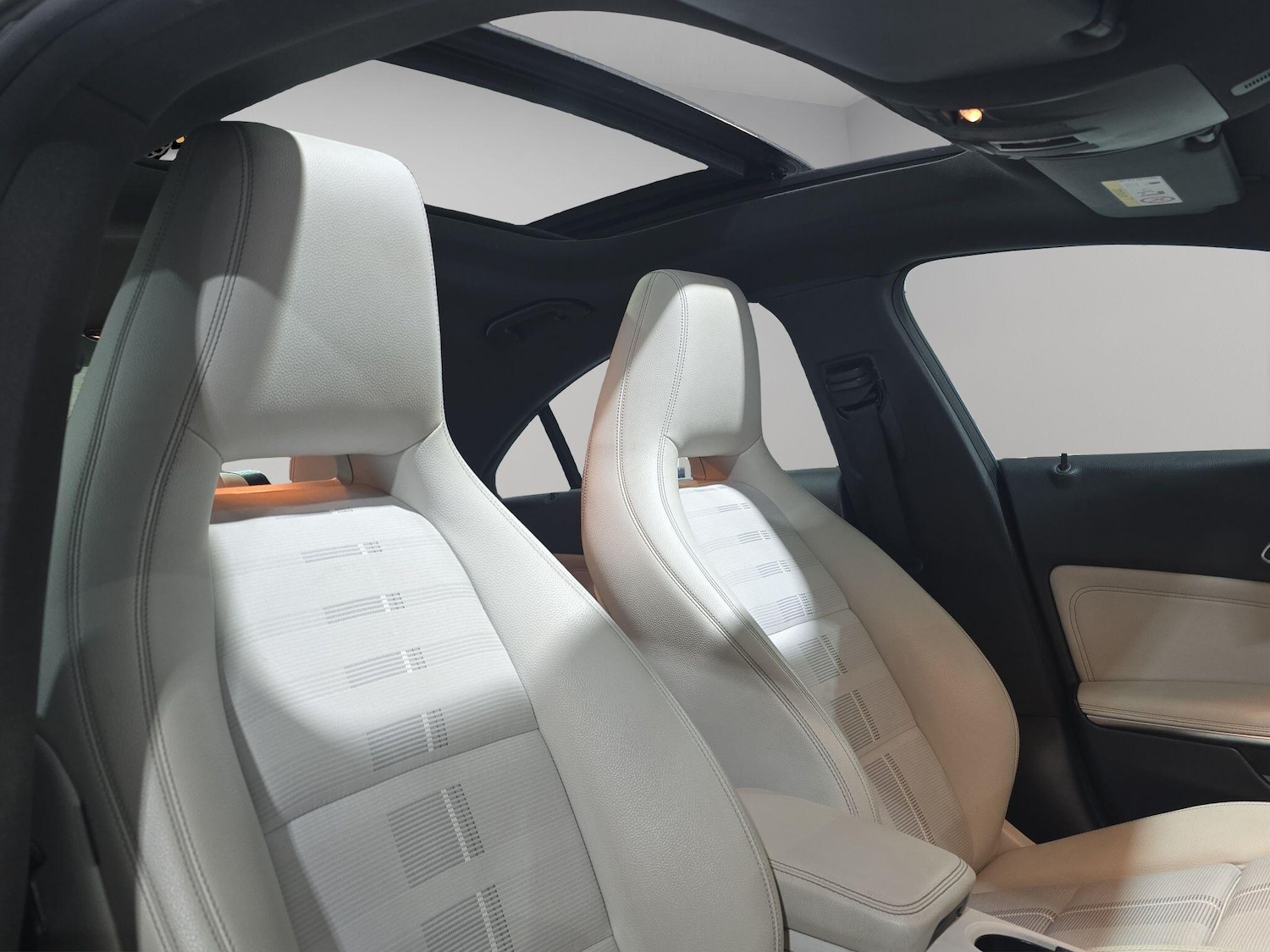 Used Mercedes-Benz CLA 2017 for sale - 76886966: Photo 14