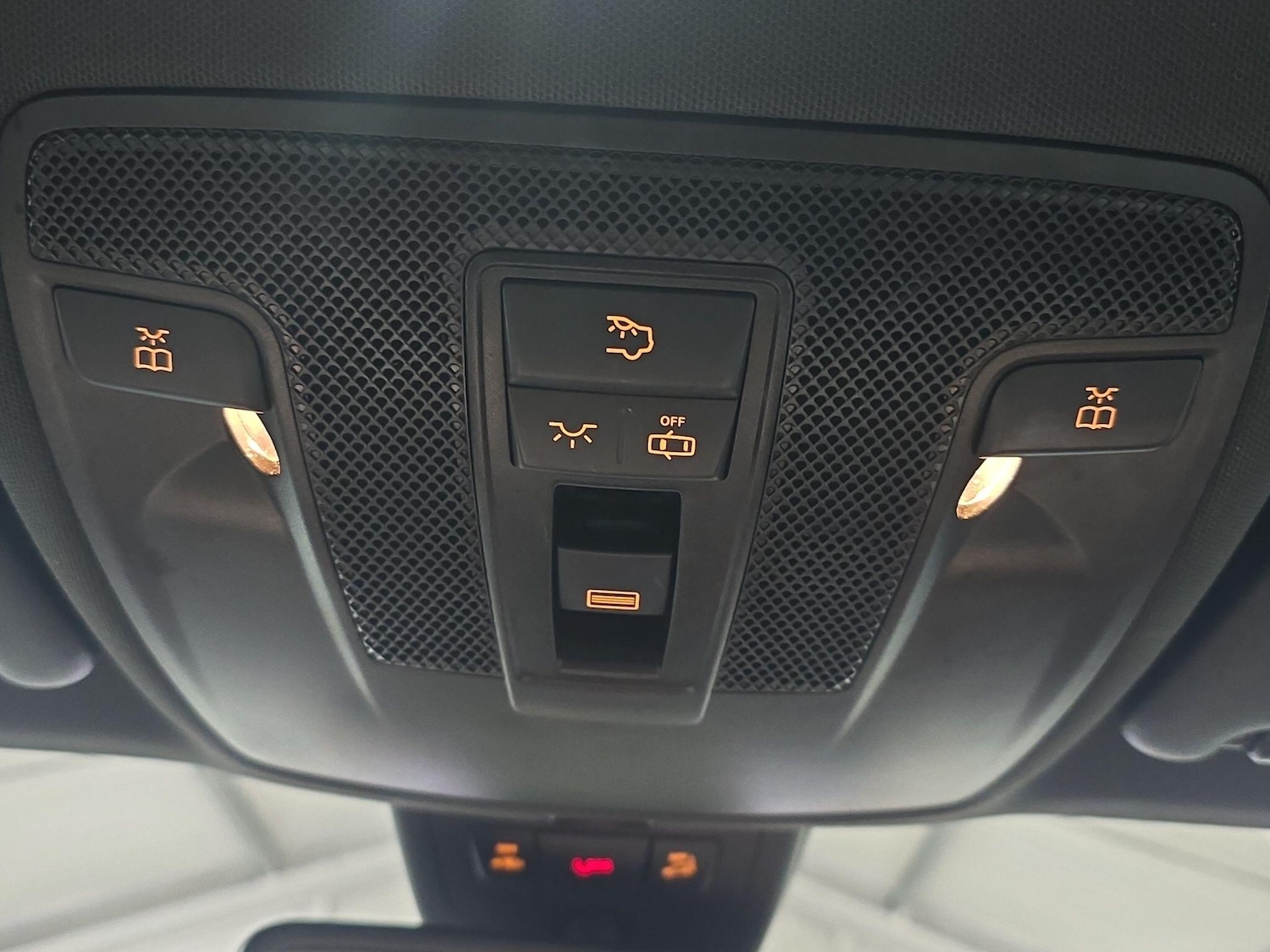 Used Mercedes-Benz CLA 2017 for sale - 76886966: Photo 30