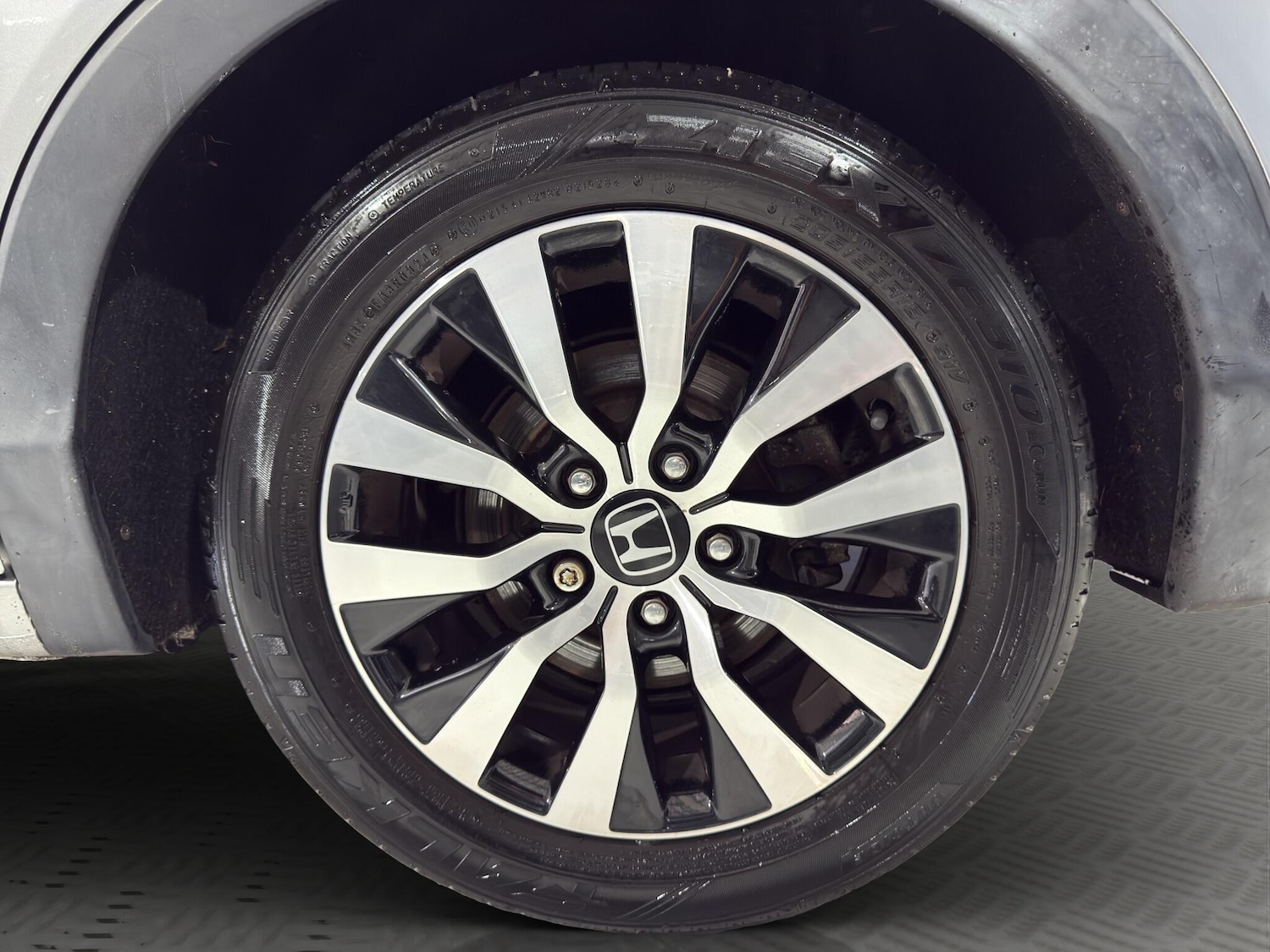 Used Honda Civic 2017 for sale - 77994404: Photo 34