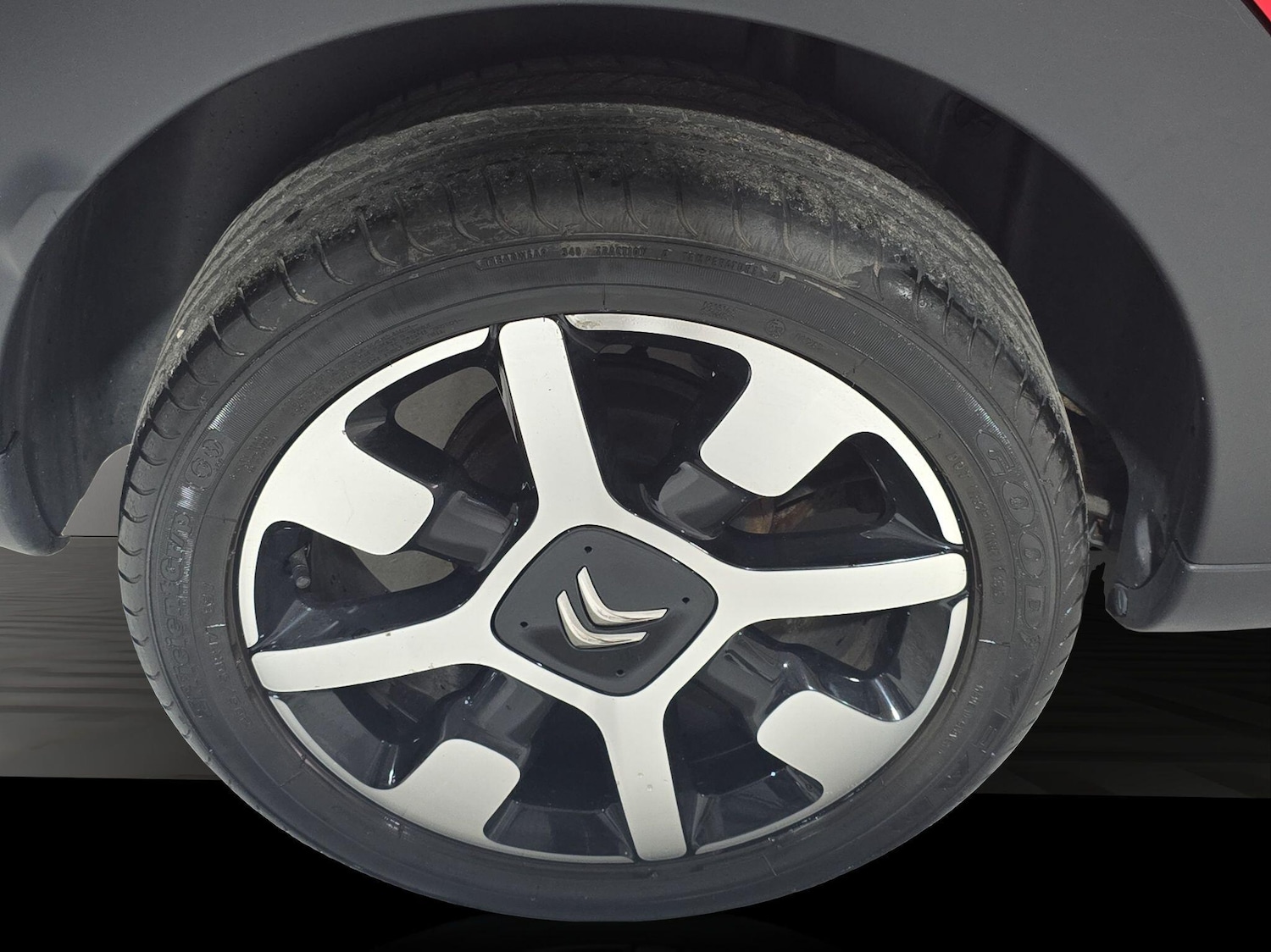 Used Citroen C4 Cactus 2015 for sale - 76988540: Photo 35