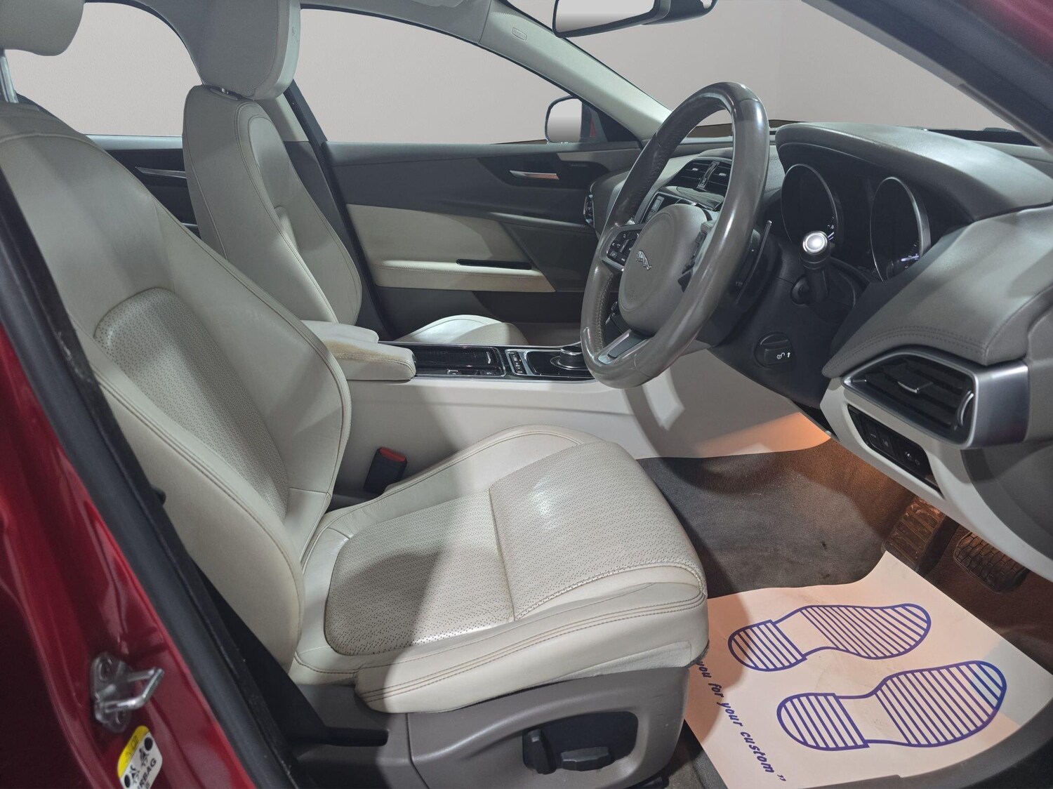 Used Jaguar XE for sale - 77468949: Photo 11