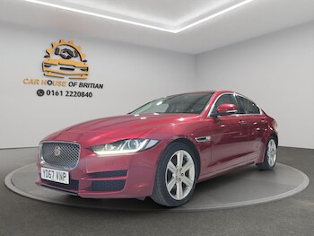 Used Jaguar XE 2017 for sale - 77468949: Photo