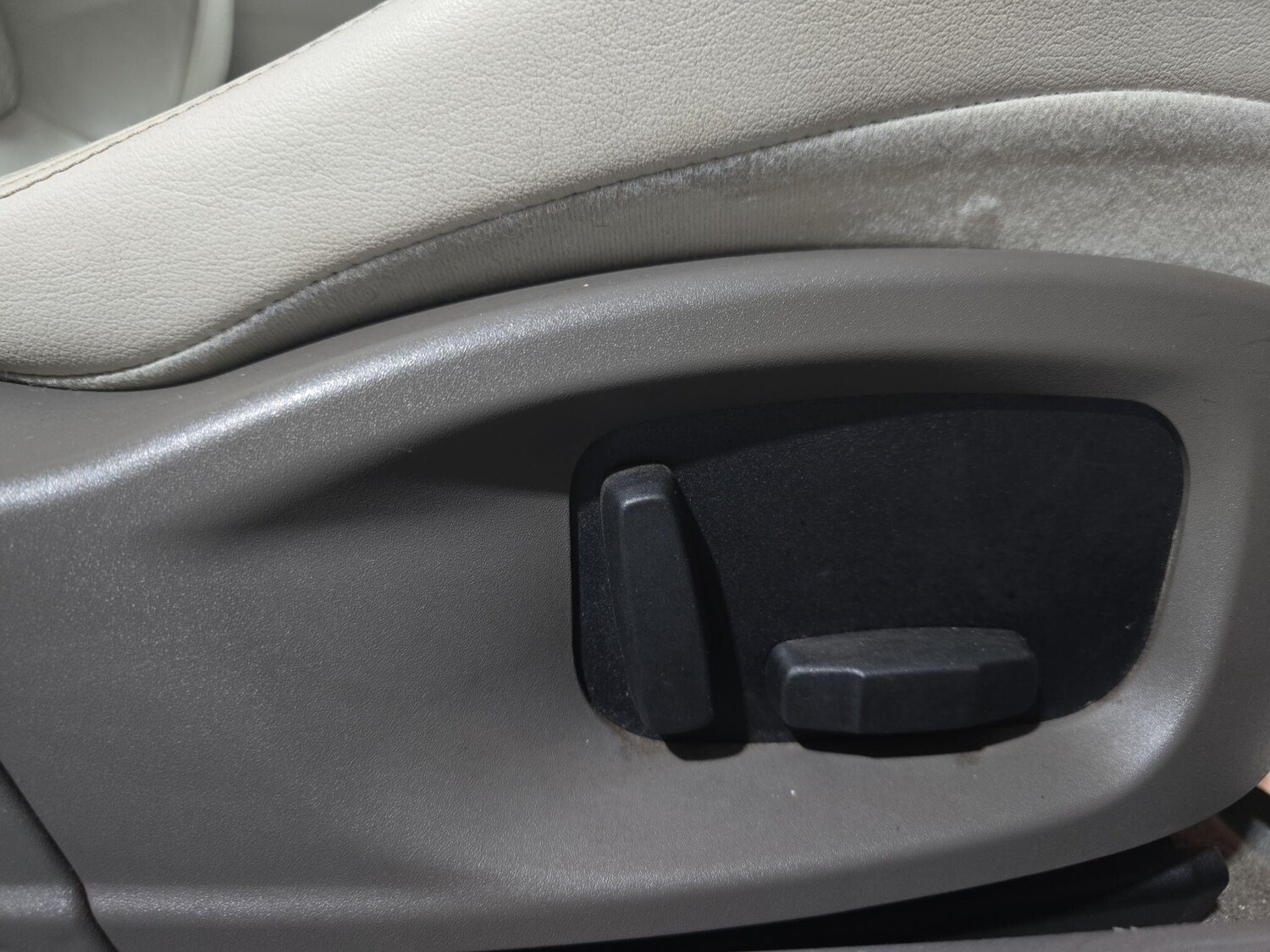 Used Jaguar XE for sale - 77468949: Photo 26